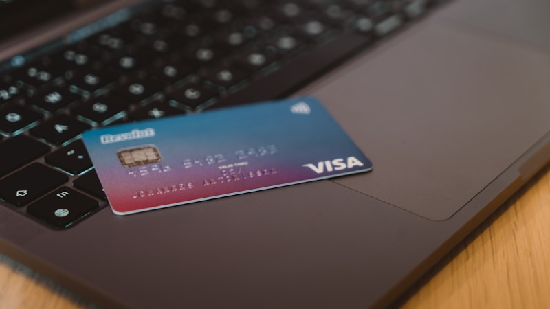 コストコ家族カードは本人がいなくても使える?入店・会計ルールと注意点をわかりやすく解説